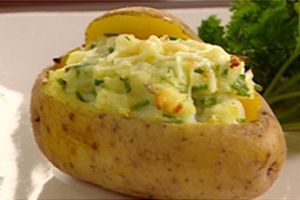 Wonderlijk Gevulde aardappel met groenten | BRIGIT'S RECEPTENBUNDEL EQ-33